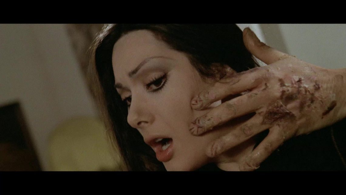 Case of Bloody Iris (1972)