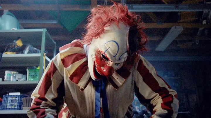 Clown in a Cornfield (2025) – recenzja